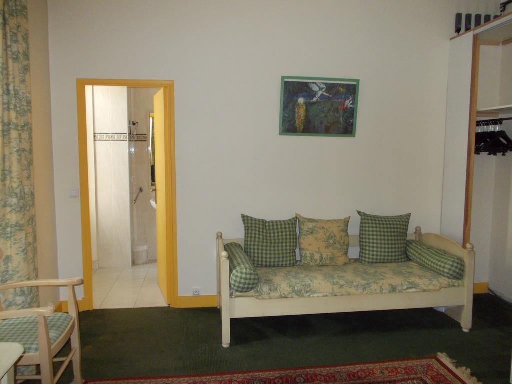 Hotel Marcellin Beaulieu-sur-Mer Bilik gambar